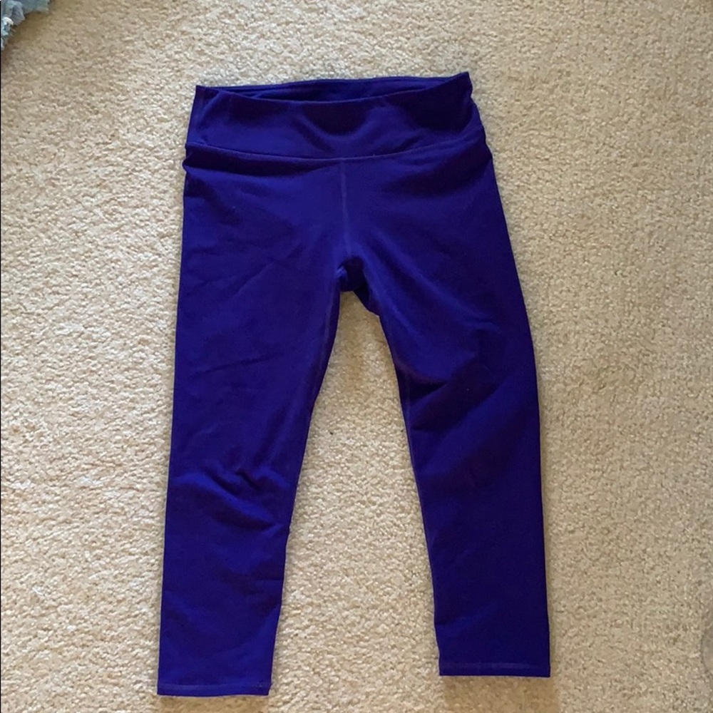 FABLETICS Mid-Rise PowerHold Capri